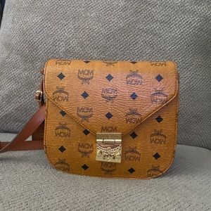 Mcm purse
